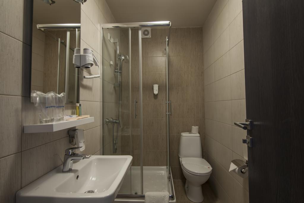 Drina Hotel Bijeljina Esterno foto